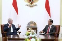 Presiden Jokowi Bersama Chief Executive Officer (CEO) Apple Tim Cook. (Dok. Setneg.go.id)

