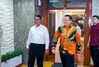 Ketua MPR RI Bambang Soesatyo bertemu Menteri Pertanian Amran Sulaiman, di Kantor Kementerian Pertanian. (Instagram.com @bambang.soesatyo)