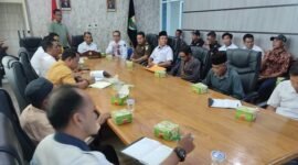 Rapat mediasi Permasalahan lahan antara PT.BUKIT BINTANG SAWIT (BBS) dengan masyarakat Desa SOGO Kecamatan Kumpeh. (Dok. pemda.muarojambikab.go.id)