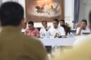 Wakil Menteri Pertanian (Wamentan), Sudaryono saat mengikuti Rapat Koordinasi Dalam Rangka Swasembada Pangan Nasional di Gedung Pakuan. (Dok. Kementerian Pertanian)