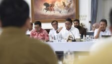 Wakil Menteri Pertanian (Wamentan), Sudaryono saat mengikuti Rapat Koordinasi Dalam Rangka Swasembada Pangan Nasional di Gedung Pakuan. (Dok. Kementerian Pertanian)