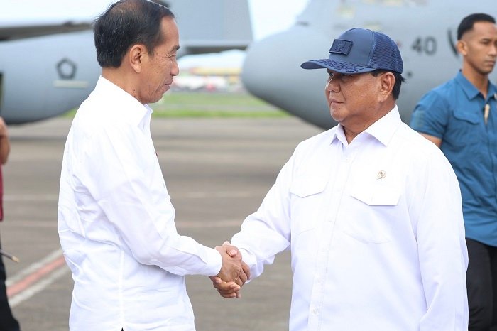 Pesiden  Prabowo Subianto bersama Mantan Presiden Joko Widodo . (Facebook.com @Prabowo Subianto)