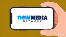Pendiri Persrilis.com Budi Purnomo Karjodihardjo saat mengumumkan kemitraan distribusi press release digital bersama New Media Network (NMN) di Jakarta. (Dok. Persrilis.com)